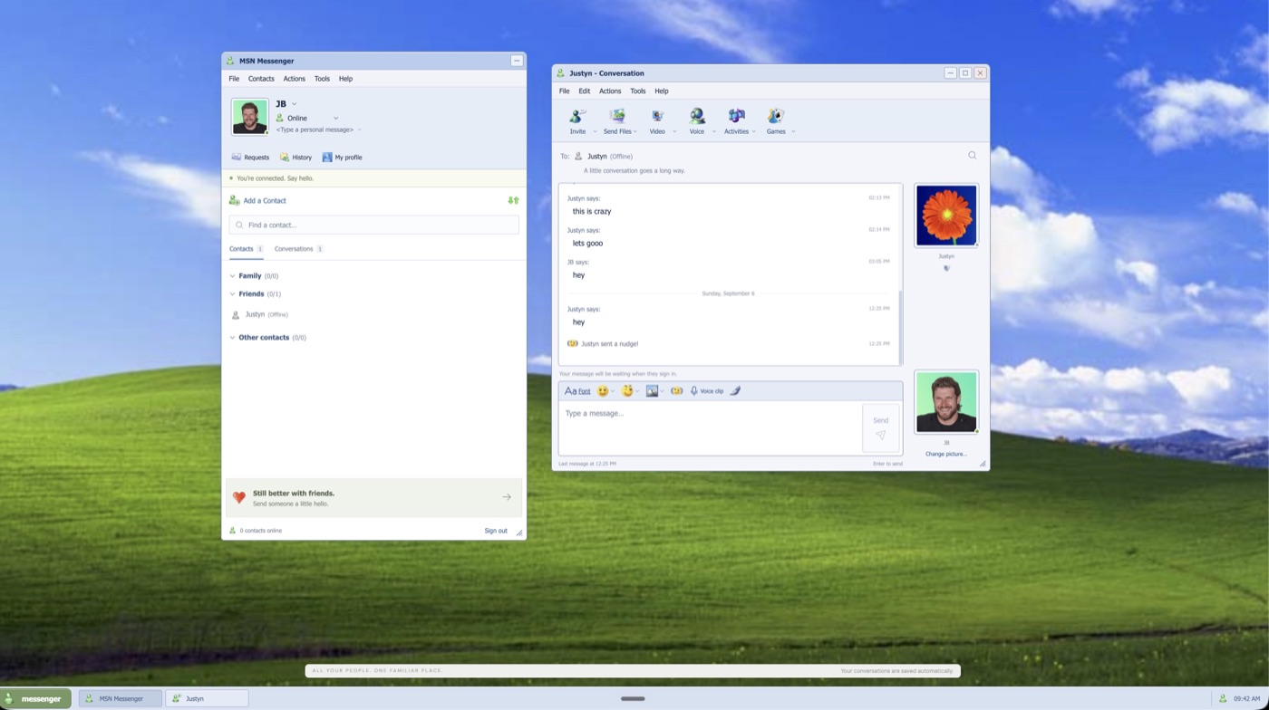 The rebuilt MSN Messenger running in a browser, contact list on the left and a conversation window with a nudge
